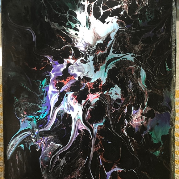 Meet your Posher, Joelle - Picture 1 of 1